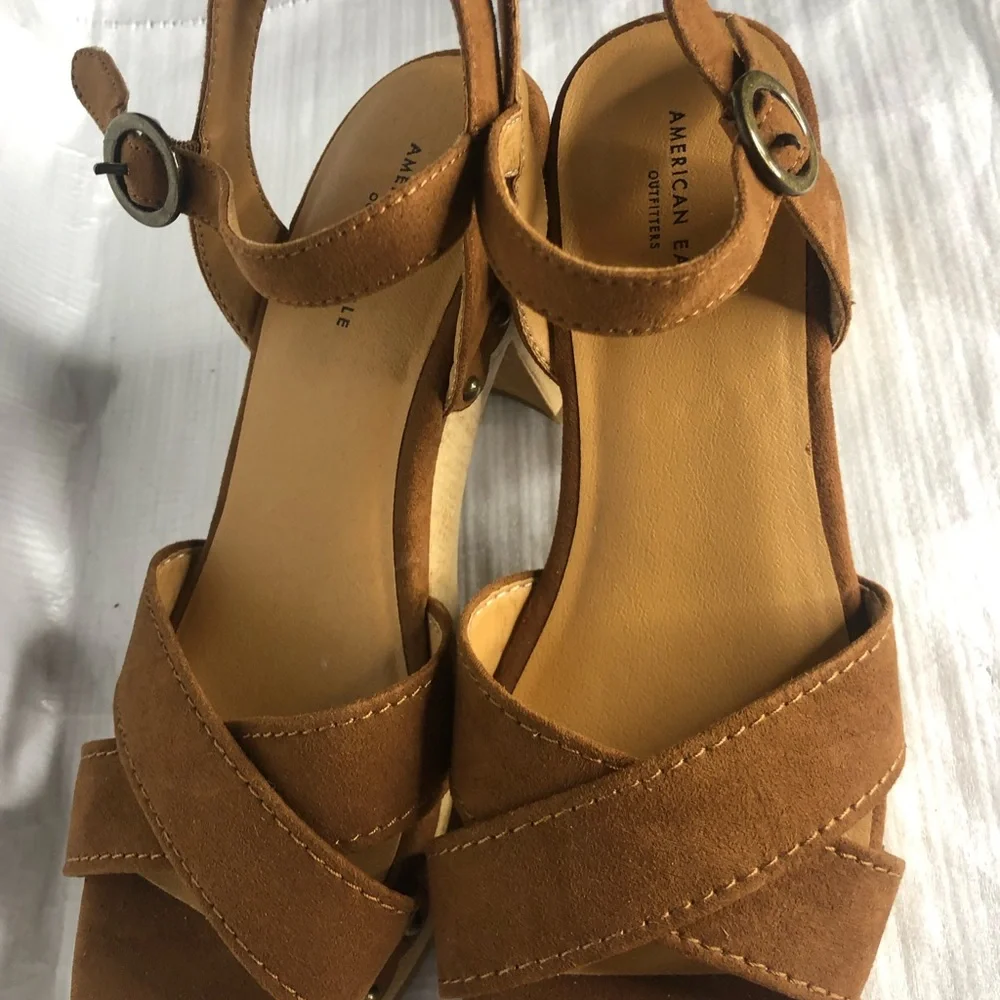 American Eagle Womens‎ Platform Sandals 8 Brown Wooden Chunky Heel Retro